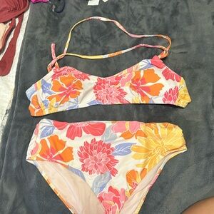 Floral print bikini